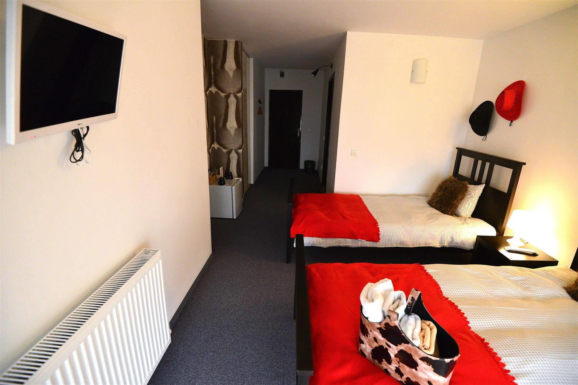 Hotel Biscuit 3*